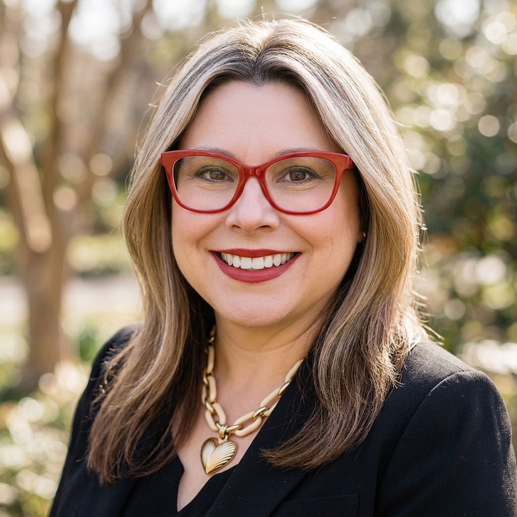 Amy Hirsch Headshot