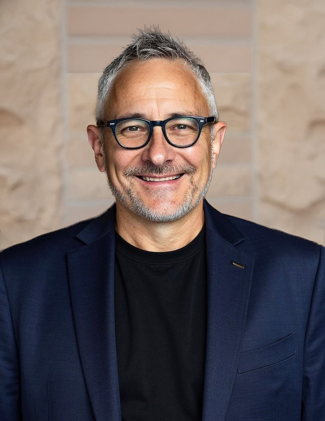 Headshot of Stephen Snook.